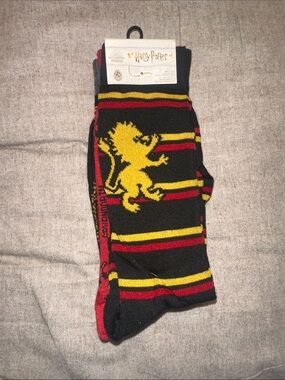New! 5 pack HARRY POTTER CALF LENGTH SOCKS SIZE:6-12